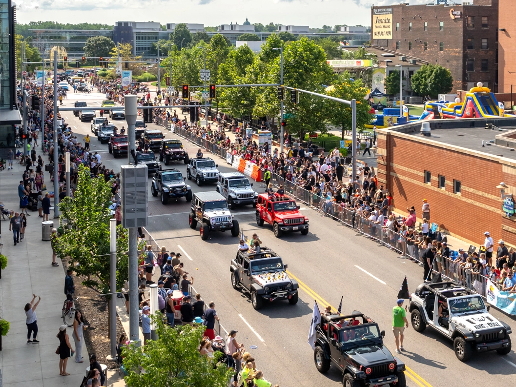Toledo Jeep Fest parade through downtown